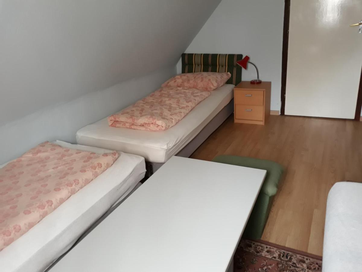 F 106 Vendeghaz Hotel Fertőhomok Buitenkant foto