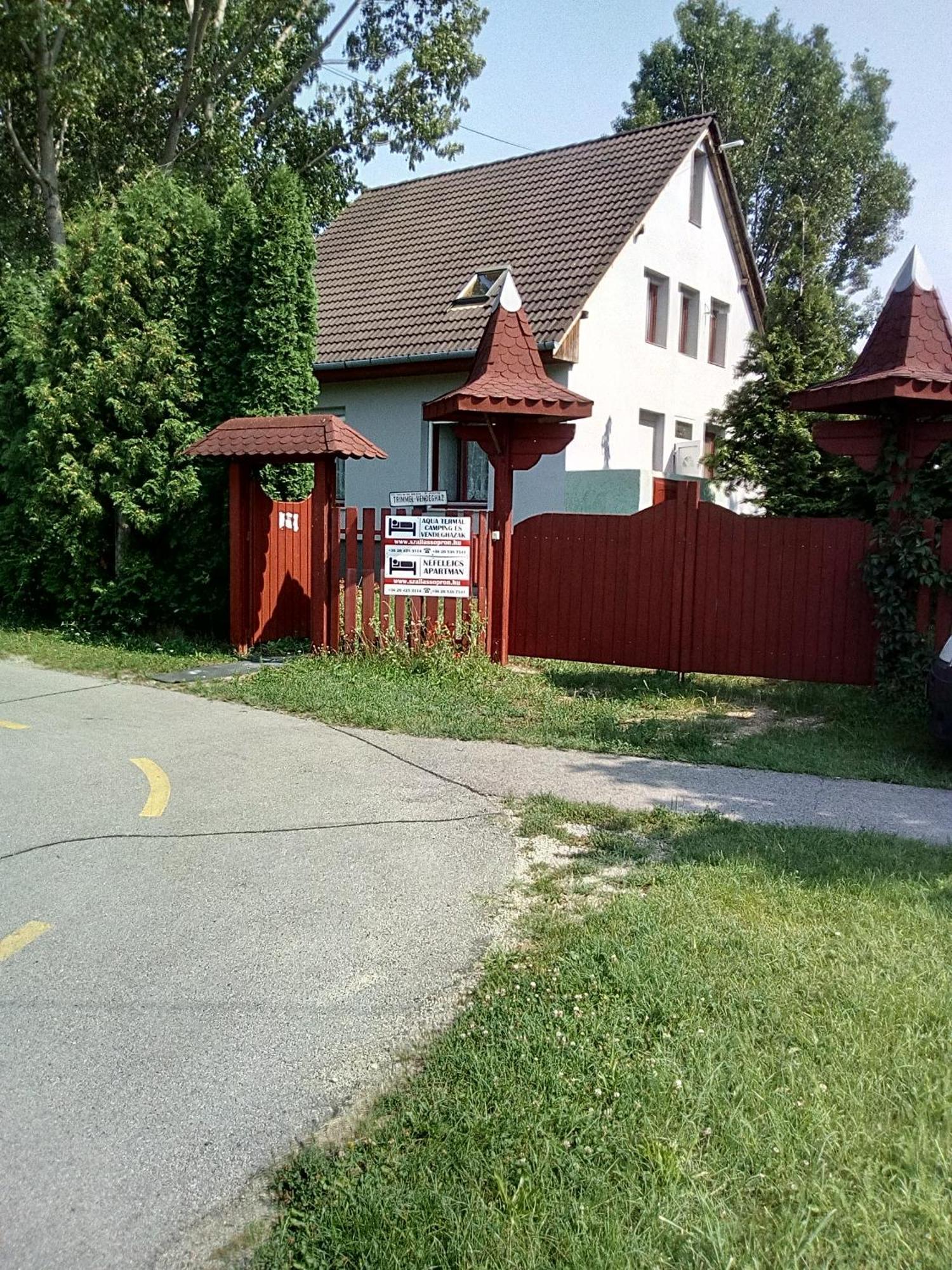 F 106 Vendeghaz Hotel Fertőhomok Buitenkant foto